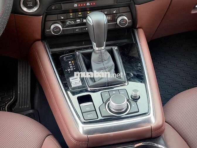Mazda CX 8 2025 Premium 2.5 AT - 9000 km