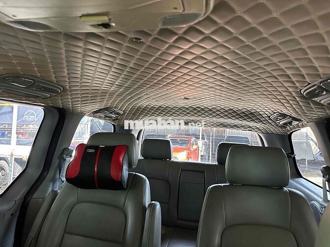 Kia Carnival 2009 GS 2.5 AT - 82000 km