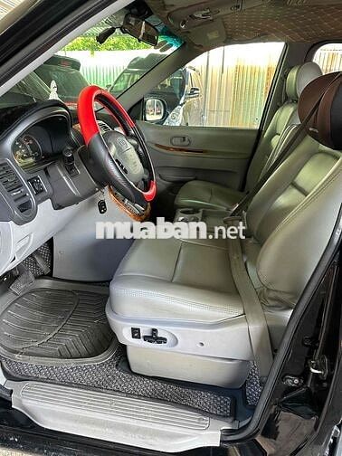 Kia Carnival 2009 GS 2.5 AT - 82000 km
