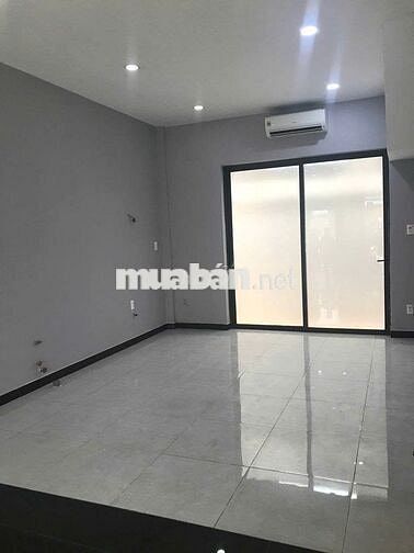 Cần cho thuê nhà Mặt Tiền Đường Số 6 trong khu CC Hà Đô P.12 Q.10