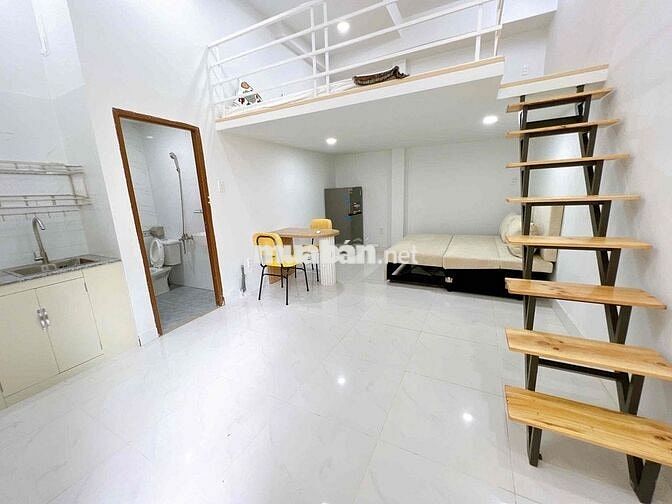 Thuê Duplex Gác 1m60 Mới 100% Nguyễn Xí Gần Bến Xe Miền Đông