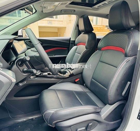 MG5 luxury 2024 - 18000 km