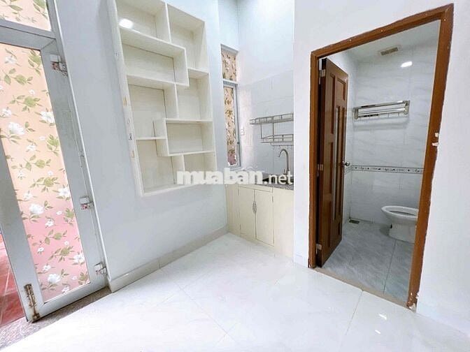 Thuê Duplex Gác 1m60 Mới 100% Nguyễn Xí Gần Bến Xe Miền Đông