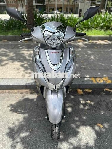 Lead 4val 2023 bạc nhám cọp 3000 km bstp chính chủ