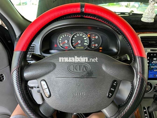 Kia Carnival 2009 GS 2.5 AT - 82000 km