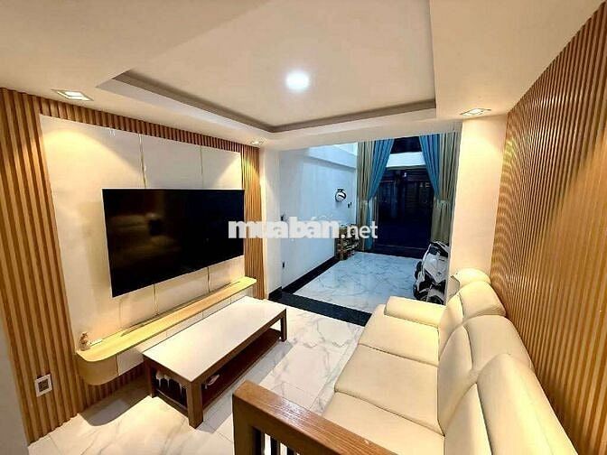 MẶT TIỀN KD 8m NGAY CHỢ CÔ GIANG 5 TẦNG BTCT VIEW LM81 FULL NỘI THẤT