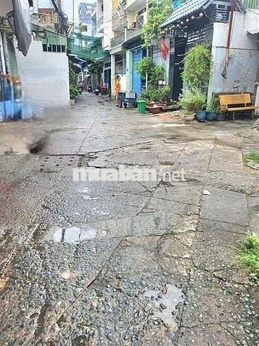 NHÀ 2 TẦNG – TRUNG TÂM TÂN PHÚ – HẺM XE TẢI.