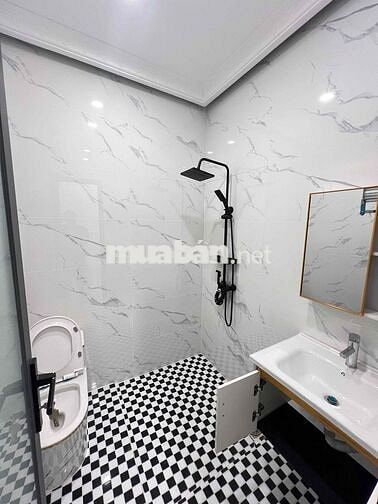 CHO THUÊ PHÒNG ĐẸP 4,8tr GẦN PHÚ MỸ HƯNG RMIT