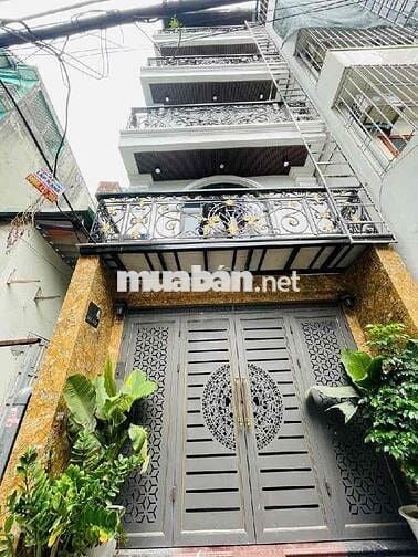 Ccmn Bằng Liệt 70m 6t mt4,2m thang máy 14P Khép kín,7 chỗ đỗ cửa