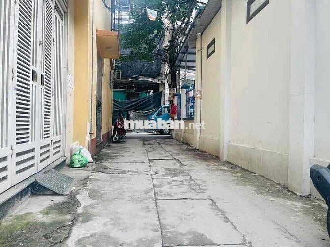 Ccmn Bằng Liệt 70m 6t mt4,2m thang máy 14P Khép kín,7 chỗ đỗ cửa