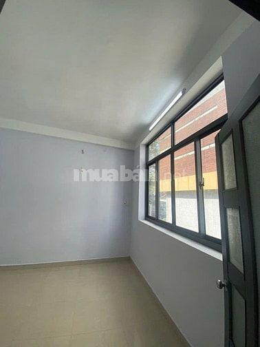 Cho thuê nhà mặt tiền Lý Thường Kiệt, P.14, Q.10 giá 17tr