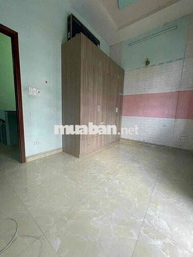 Cho thuê nhà mặt tuền đường thông Phường 9 - Gò vấp