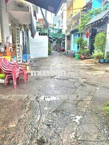 NHÀ 2 TẦNG – TRUNG TÂM TÂN PHÚ – HẺM XE TẢI.
