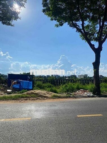 BÁN LÔ ĐÂT ĐẸP NHẤT TRỤC SHOPHOUSE FPT CITY GIÁ RẺ