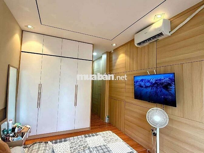 MẶT TIỀN KD 8m NGAY CHỢ CÔ GIANG 5 TẦNG BTCT VIEW LM81 FULL NỘI THẤT
