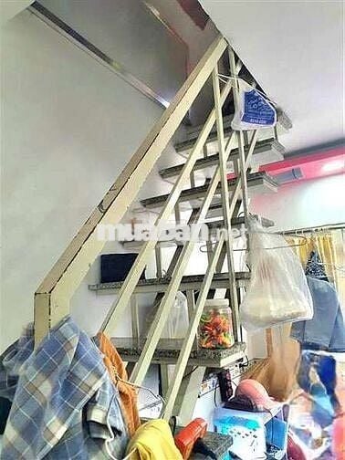 NHÀ 2 TẦNG – TRUNG TÂM TÂN PHÚ – HẺM XE TẢI.