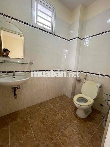 BÁN BIỆT THỰ 3 TẦNG PHẠM THẾ HIỂN P7 QUẬN 8 DT 112 m2  GIÁ 8,5 TỶ
