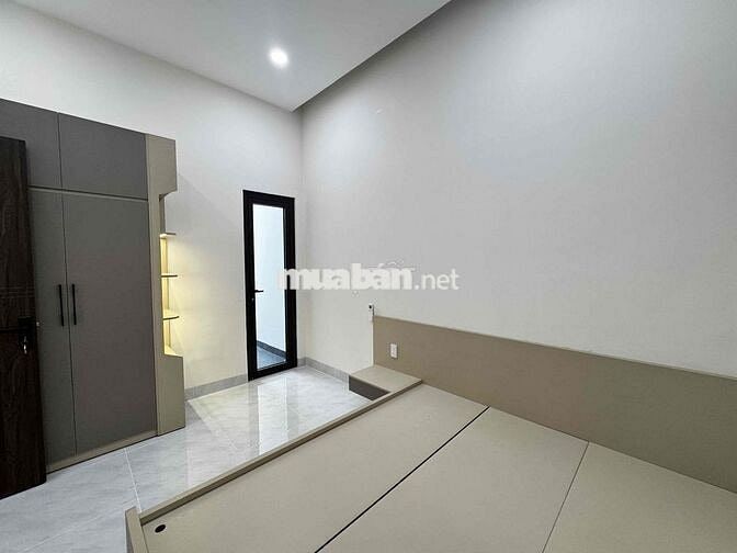 Nhà hoàn thiện full nội thất chủ quyền nhà đầy đủ