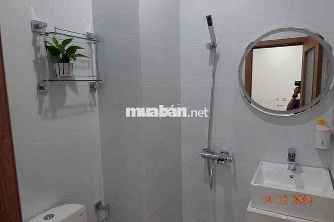 NHÀ MỚI XÂY FULL NỘI THẤT + SÂN ĐẬU XE HƠI + HIỆP BÌNH CHÁNH THỦ ĐỨC