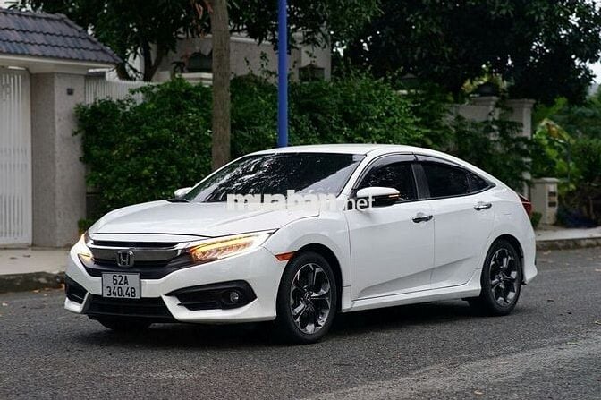 Honda Civic 2018 1.8 E - 14v km