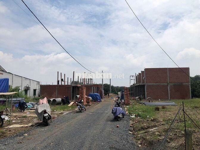 Bán Nhà Mặt Tiền Đường Hương Lộ 15 Vĩnh Cửu Đồng Nai