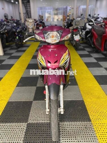 Wave RS 100cc đẹp, máy êm thì thầm bao vọt