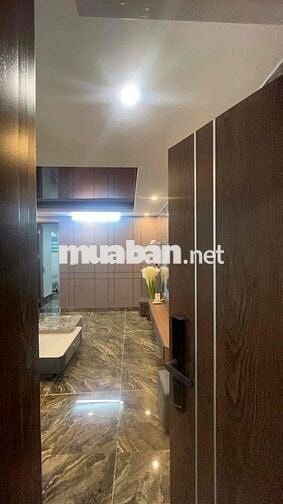 Tập thể Vip, 100m, 3ngủ 2wc, Nội thất cao cấp, 2 thoáng, Sổ đỏ to rộng
