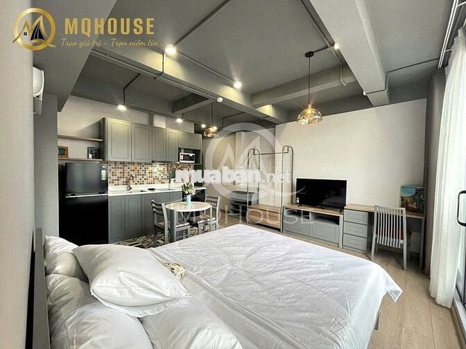 Siêu phẩm căn hộ full nội thất cửa sổ lớn thoáng Lý Tự Trọng Quận 1