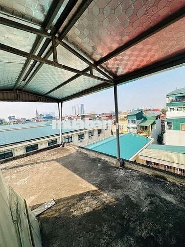 Bán Gấp Nhà Đại La 41M x 6T Giá 8,3 Tỷ. Ngõ thông, 2 thoáng trước sau