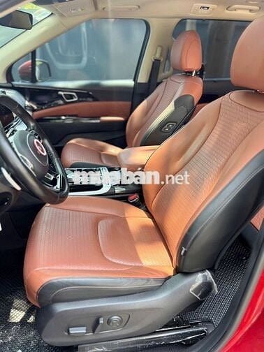 Kia Carnival 2022 Signature màu đỏ diesel