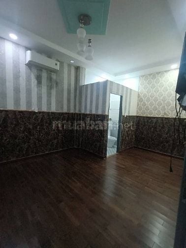 Kẹt vốn làm ăn chủ bán gấp nhà 1T1L Phạm Phú Thứ Q6_1 tỷ 550tr/ 60m2 