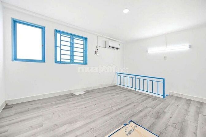 Cho thuê 1 Trệt 1 Lầu Siêu Rộng Gần cầu kênh tẻ, Lotte Mart quận 7