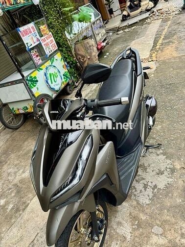 🔵🔵Vario 150 nâu đen cuối 2021 siêu đẹp chính chủ