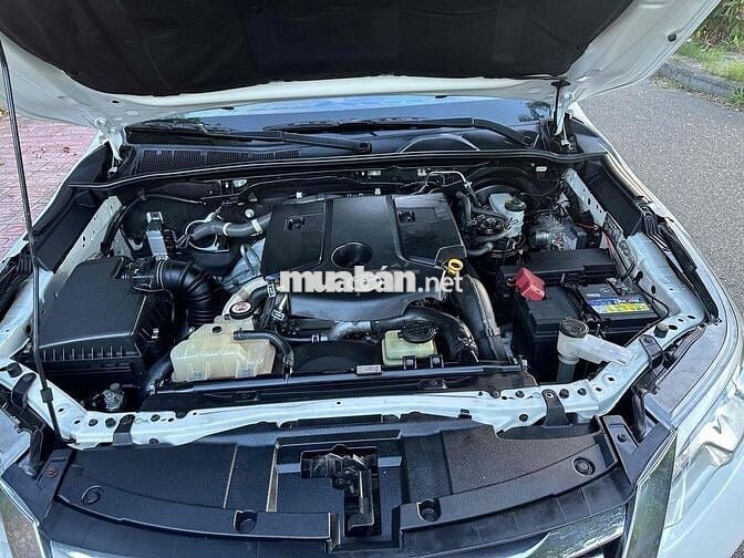 Toyota Fortuner 2017 2.4G 4x2 MT - 140000 km Sàn D