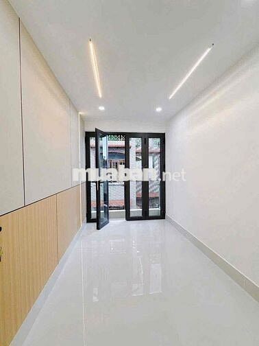 NHÀ BÁN HẺM ĐƯỜNG NGUYỄN KHOÁI P.2 QUẬN 4 | 2PN-3WC| 4.25 TỶ. KDC HIỆN