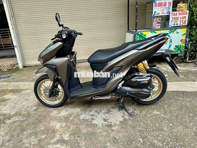 🔵🔵Vario 150 nâu đen cuối 2021 siêu đẹp chính chủ