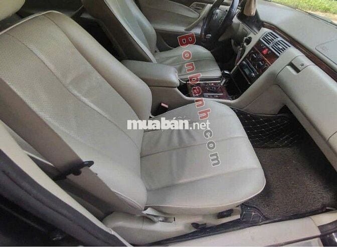 Bán xe E240 đời 2000, số tự động.