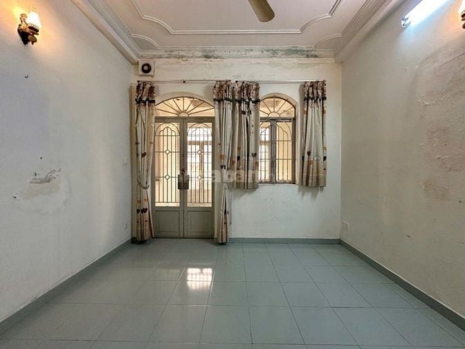 Nhà mặt tiền kinh doanh, 4 tầng 4PN, 91m2(4x23m) Nguyễn Thượng Hiền BT