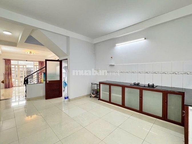 DIỆN TÍCH KHỦNG 4,5x19,5m; Nhà 3 lầu hẻm Vũ Tùng, P2, Q.Bình Thạnh.