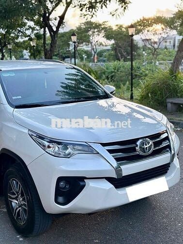 Toyota Fortuner 2017 2.4G 4x2 MT - 140000 km Sàn D