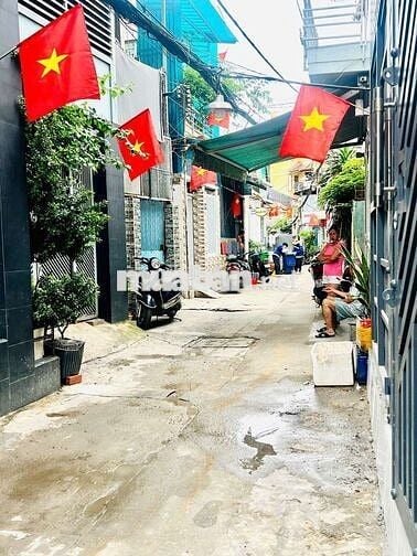 Bán Tòa Nhà 5 Tầng Gần Phan Xích Long 6 x 7 – Thuê Khoán 25tr/tháng