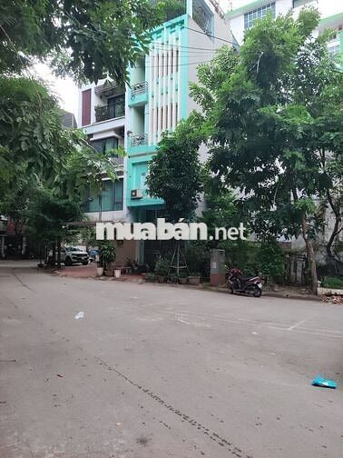 Phú Diễn, Đất 40m2, MT 4.5m, Phân Lô, Vỉa Hè, Ô Tô Tránh, KD, 12.9 tỷ.