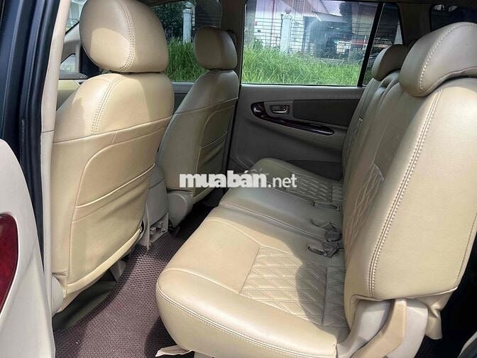 Toyota Innova 2006 G - 220000 km