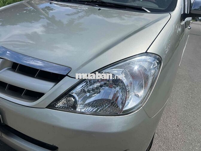 Toyota Innova 2006 G - 220000 km
