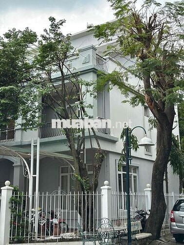 Cho Thuê Biệt Thự Khu Hưng Thá 2 PMH , P Tân Phong Quận 7
