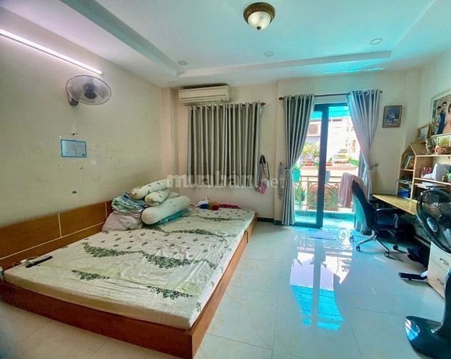 - GIÁ TỐT- Nhà bán Hxh Cộng Hoà, P. 13 4,85x11m 1T2L