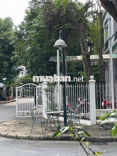 Cho Thuê Biệt Thự Khu Hưng Thá 2 PMH , P Tân Phong Quận 7