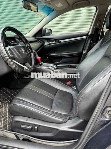 Honda Civic 2018 1.8 E - 111000 km