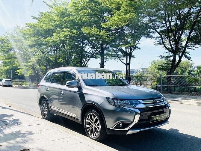 Mitsubishi Outlander 2019 2.0 CVT Premium - 1 chủ