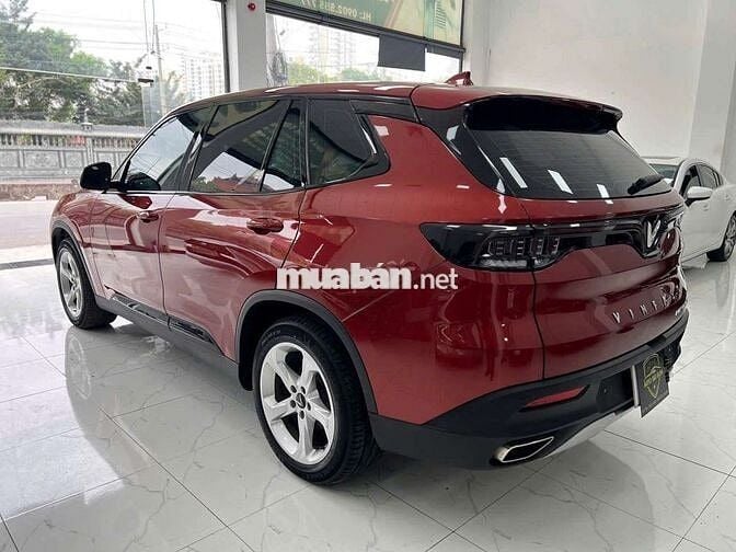 Vinfast Lux SA Base 2020 - 41.000 km